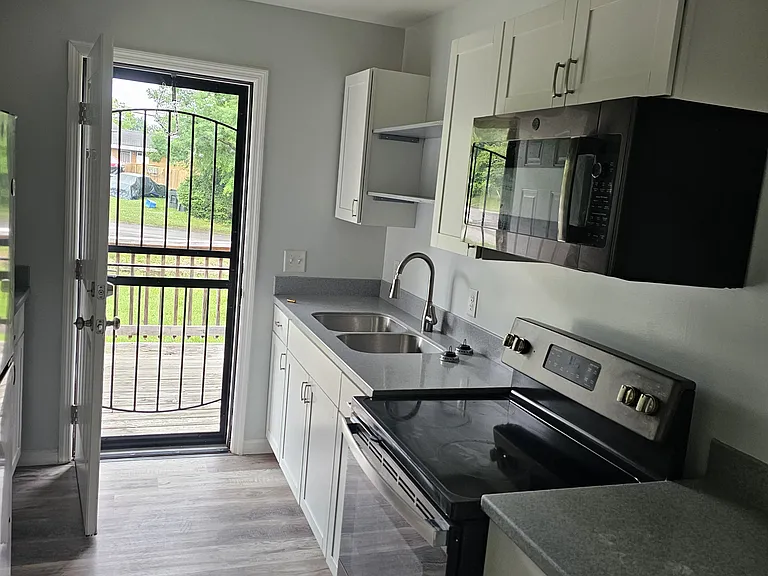 1603 Wheeler Ave #101 — Photo 3