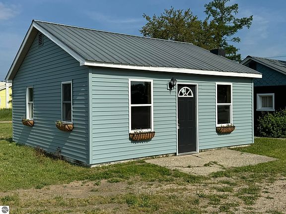 4th image of 8281 Rapid City Rd NW