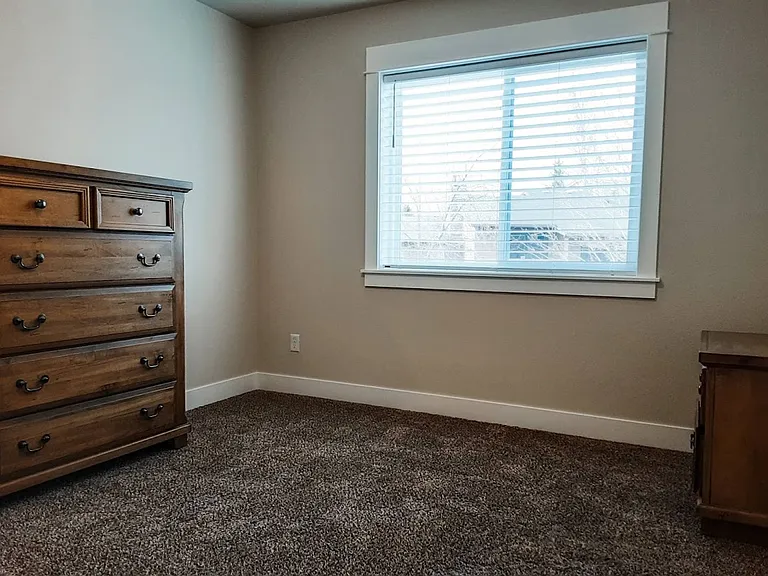 2035 Skyview West Dr — Photo 8