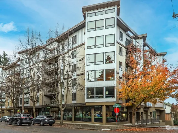 5001 California Avenue SW #404, Seattle, WA 98136