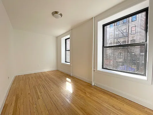 Rented by Compass | media 11