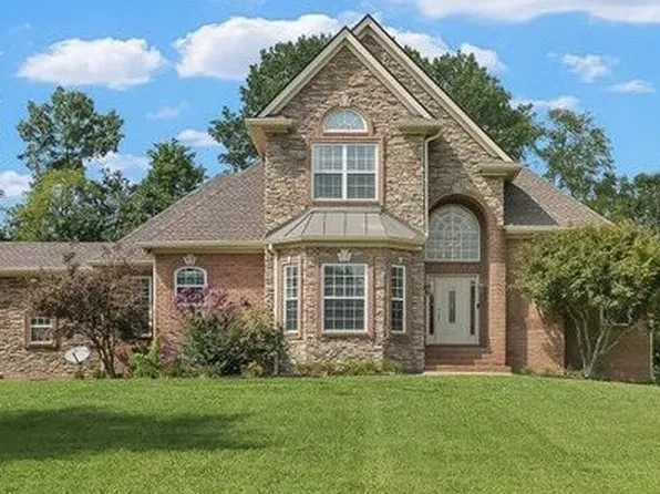 3680 Stonecreek Dr, Spring Hill, TN 37174