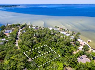 17 Bay Dr, Pt Washington, FL 32459