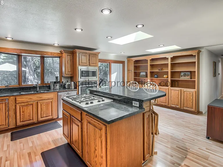 4235 Douglas Way — Photo 11