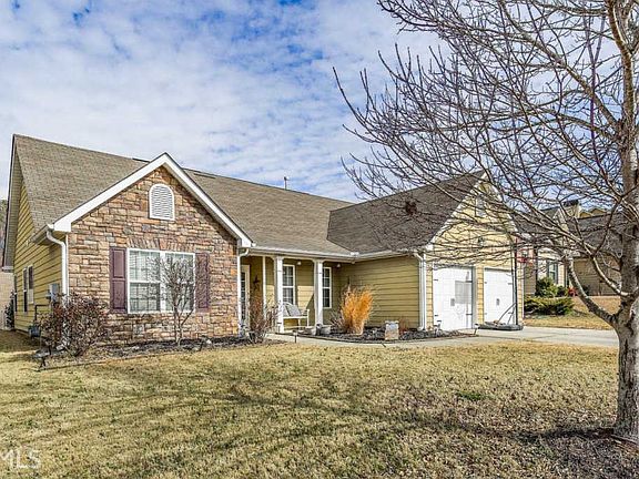 3rd image of 269 Red Hawk Dr