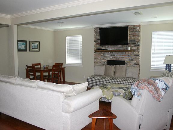 5th image of 3104 E Blount St