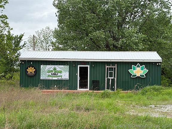 2nd image of 7205 Oktaha Rd