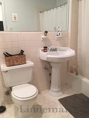 Rented by Lindemar LLC | media 11