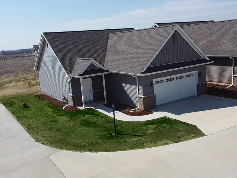 1850 Vision Ct — Photo 3