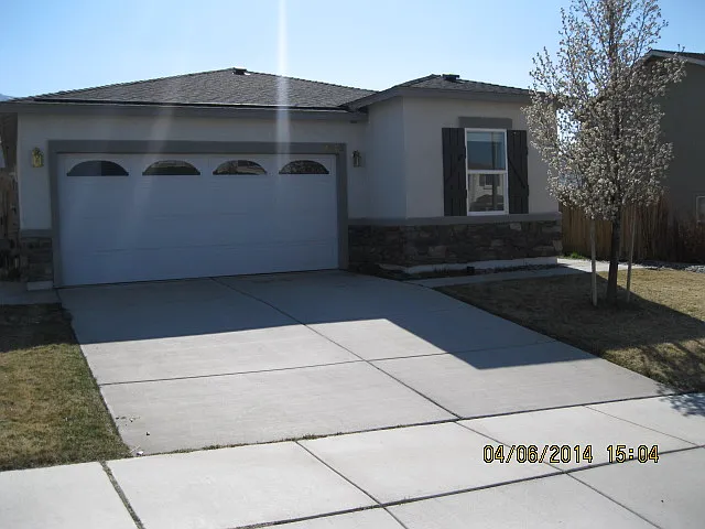 8845 Silverkist Dr photo 1