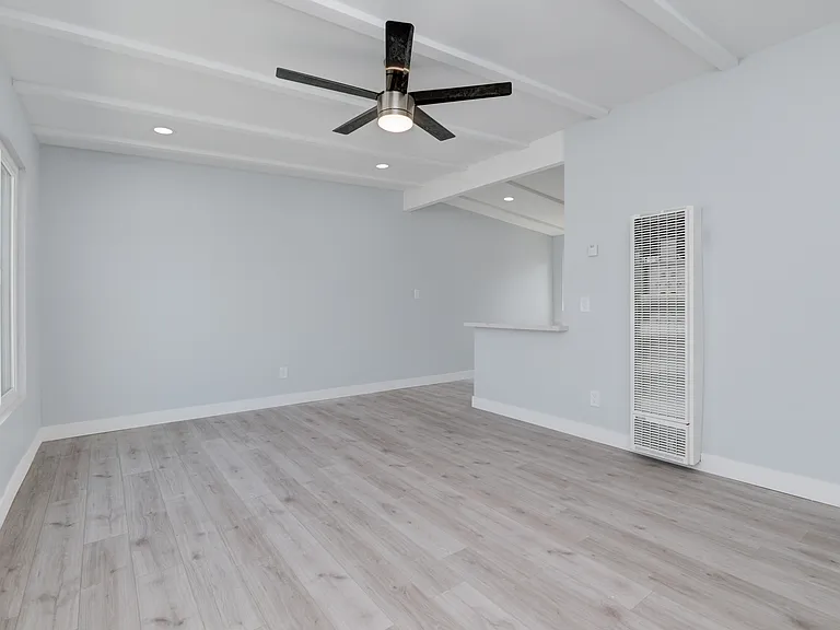 2130 Reed Ave #2130 — Photo 14