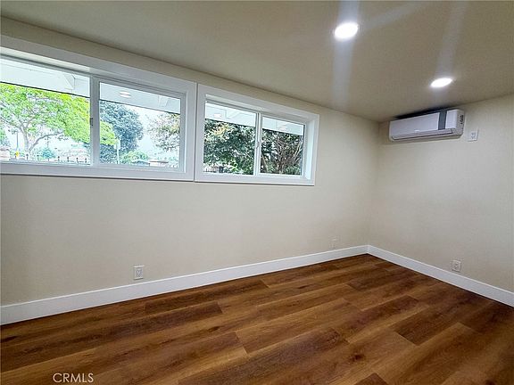 5th image of 836 S Bellevue Pl