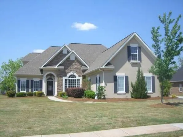 101 Farmington Ct, Centerville, GA 31028