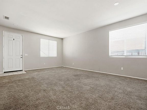 5th image of 12605 Biscayne Ave