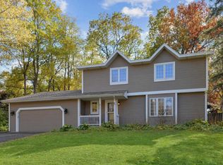 2911 Brookshire Ln, New Brighton, MN 55112