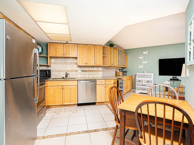 3013 Atlantic Ave #403 — Photo 3
