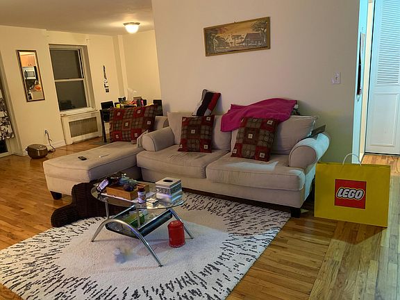 3rd image of 20 Wendell St APT 17D