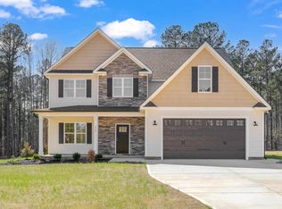 300 Coats Ridge Dr, Benson, NC 27504