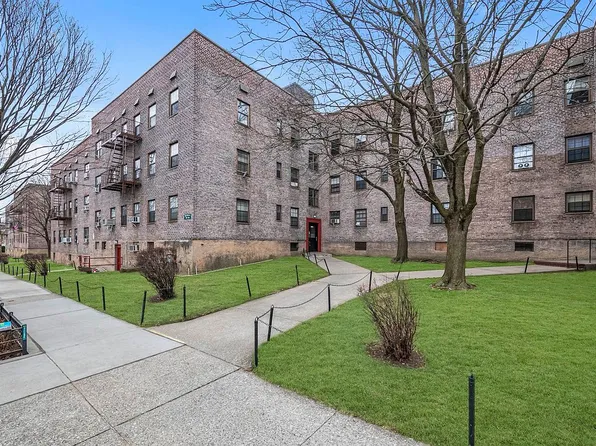 144-04 78th Ave APT 3K, Queens, NY 11367