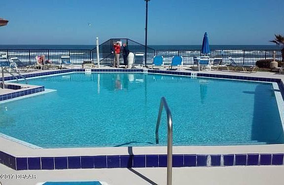 3rd image of 2615 S Atlantic Ave APT 3A
