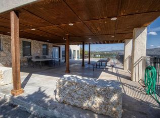 210 Bluebonnet Dr, Concan, TX 78838