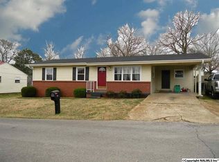 514 Saint Clair St SW, Hartselle, AL 35640