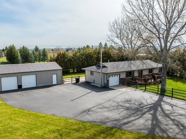 35 Golf Course Rd, Sheridan, WY 82801