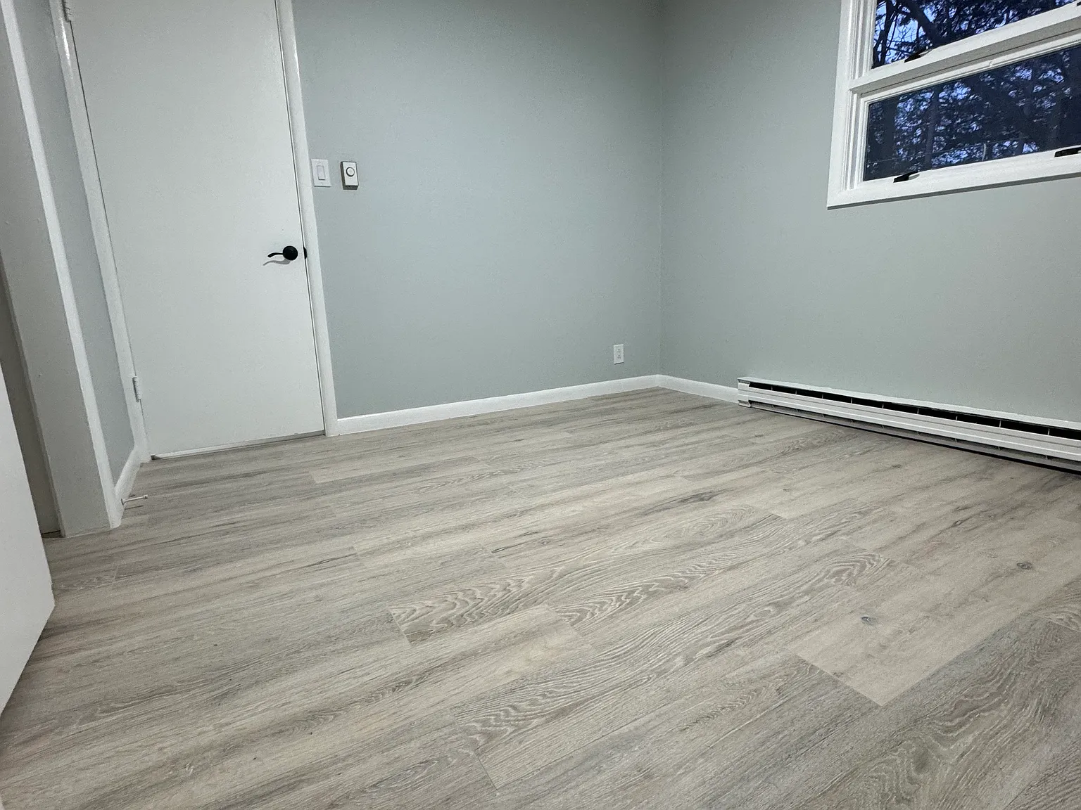 3 bed, 1.5 bath, 2237 sqft, $2,200 — Photo 3