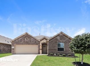 2304 Okeefe Dr, Little Elm, TX 75068
