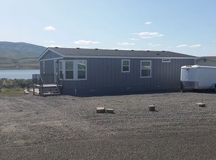 310 Arrowhead Pl SW, Mattawa, WA 99349