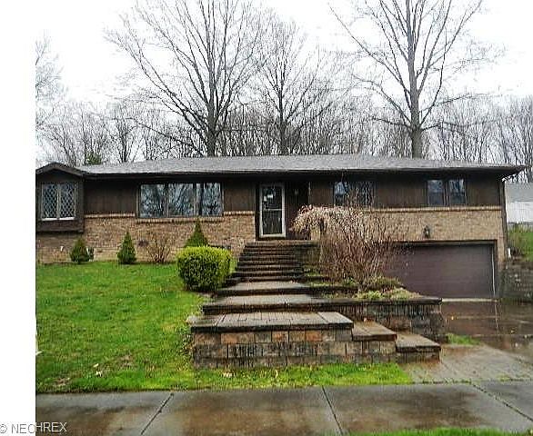 1st image of 721 N Bentley Ave