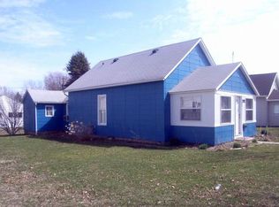 328 N 11th St, Decatur, IN 46733