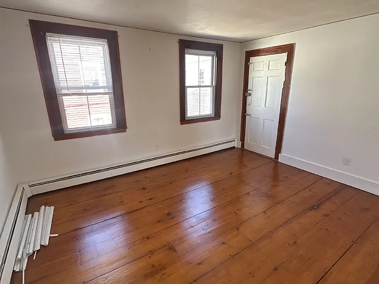 16 Turner St #2 — Photo 8