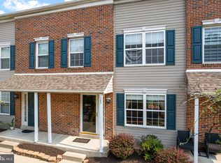 812 Purple Martin Ct #202, Warrington, PA 18976