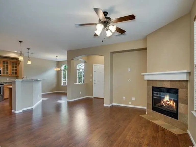 908 Rockhurst Dr #C — Photo 9