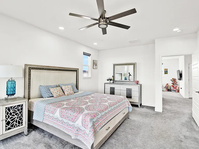 3843 Stanwick Ave — Photo 42