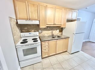 15 33rd St #110, Toronto, ON M8W 3G7