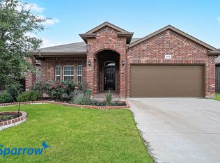 2425 Clay Creek Ln, Fort Worth, TX 76177