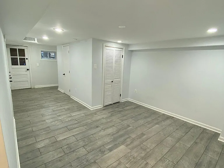 521 S Fayette St — Photo 18