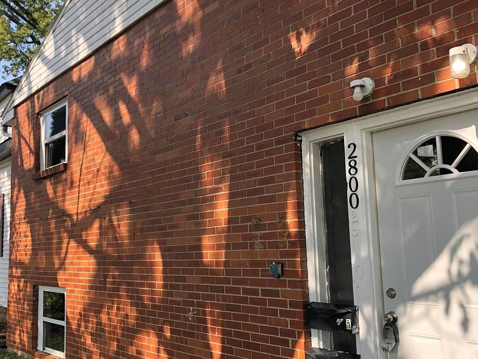 2nd image of 2800 E 9th Ave #A & B
