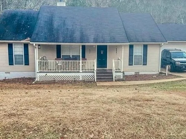 224 S River Run Dr, Hogansville, GA 30230