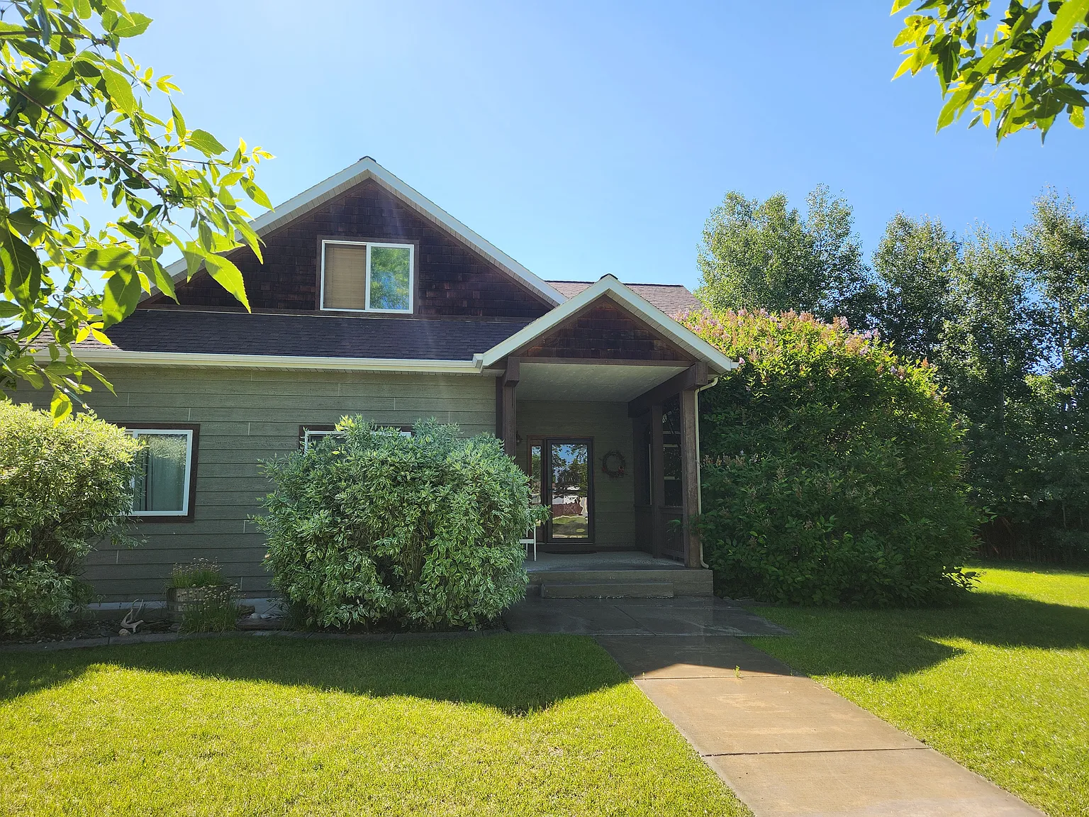 708 Milestone Dr — Photo 1