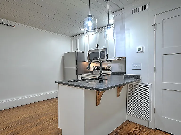 503 State St #202 — Photo 8