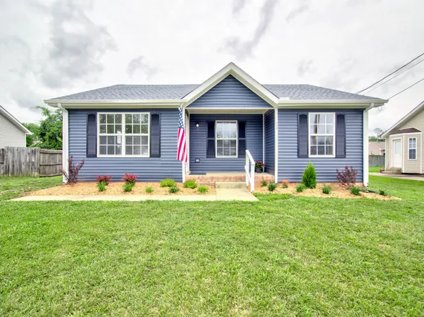 336 Pioneer Dr, Oak Grove, KY 42262