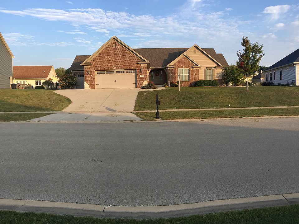 1st image of 306 White Pines Dr