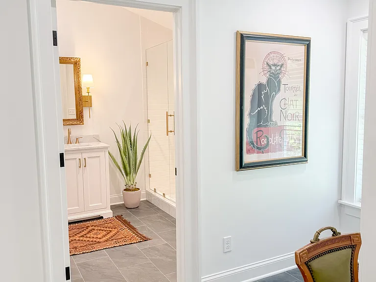 210 W Jennings St — Photo 19