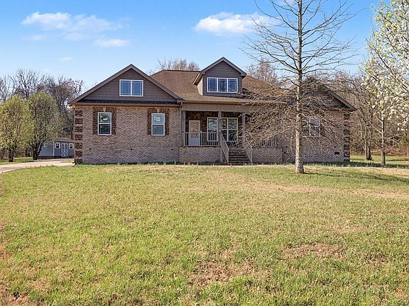 3rd image of 4796 Bluebird Rd