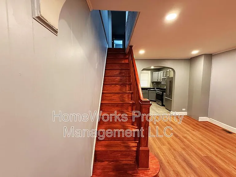 1465 Stevenson St — Photo 9