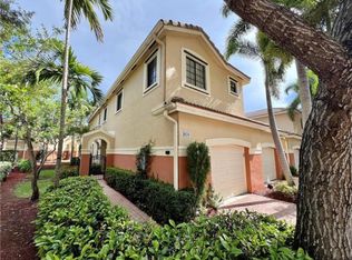 3834 Tree Top Dr #1, Fort Lauderdale, FL 33332
