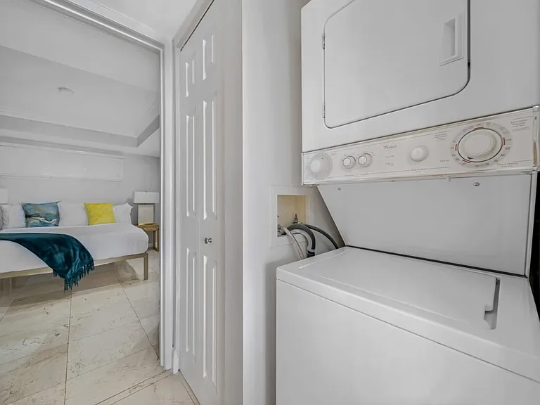 Washer/Dryer